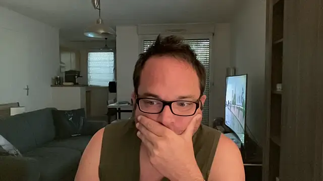 Snapshot of Funnyjul31 chatting on 18, 5, 2026 Funnyjul31 online show from 18, 5, 2026