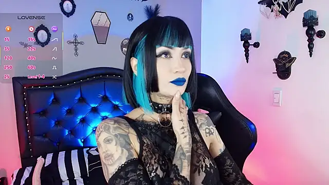 Snapshot of IsisRaichuu_ chatting on 13, 1, 2026 IsisRaichuu online show from 13, 1, 2026