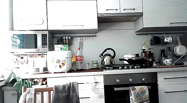 Snapshot of Misssweet_s chatting on 12, 2, 2025 Misssweet s online show from 12, 2, 2025