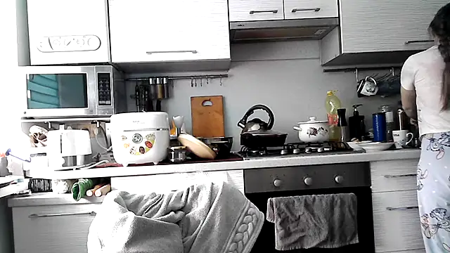 Snapshot of Misssweet_s chatting on 20, 2, 2025 Misssweet s online show from 20, 2, 2025