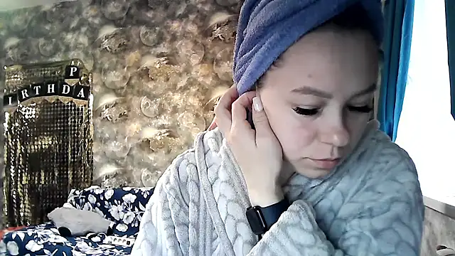 Snapshot of Misssweet_s chatting on 9, 11, 2025 Misssweet s online show from 9, 11, 2025