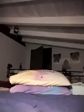 Snapshot of divinaerotica chatting on 21, 11, 2025 divinaerotica online show from 21, 11, 2025