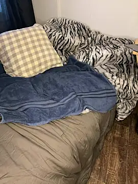 JuicyLuciee online show from 21, 2, 2025