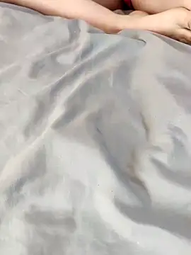 sam0and0katy online show from 23, 4, 2026