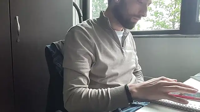 Snapshot of bullyboyy chatting on 3, 10, 2025 bullyboyy online show from 3, 10, 2025