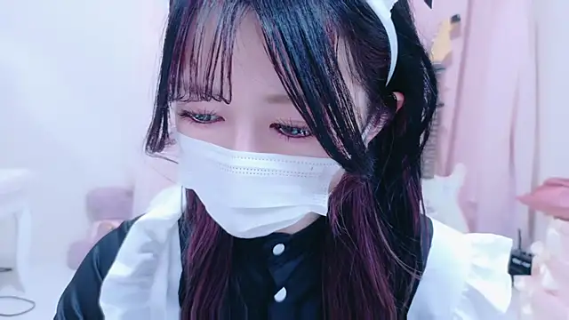 Snapshot of Megu-mimi chatting on 28, 10, 2025 Megu-mimi online show from 28, 10, 2025