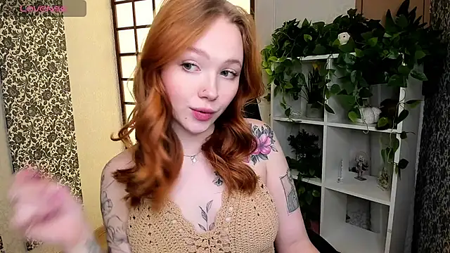 Maya Light online show from 16, 2, 2025