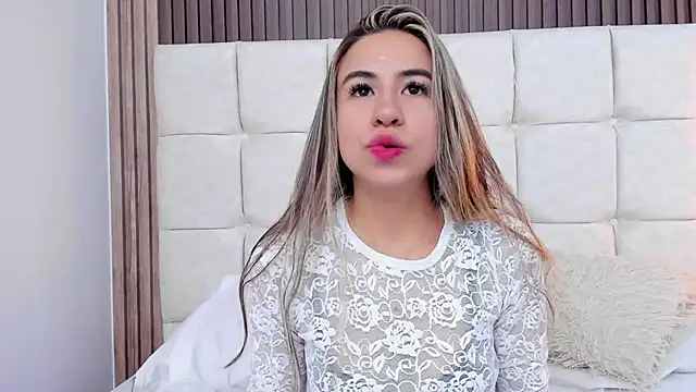 Ariana greenblat online show from 17, 4, 2026