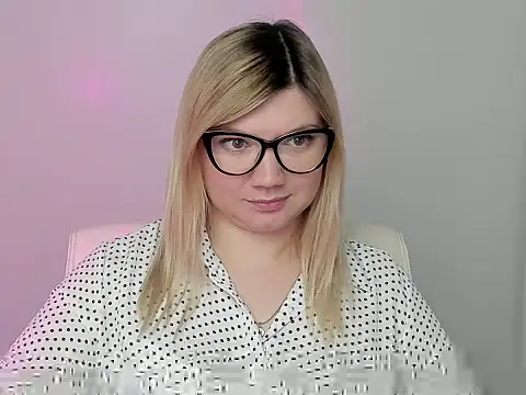 Lola moree online show from 13, 10, 2025