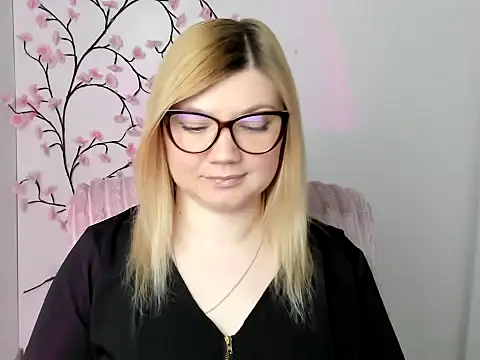 Lola moree online show from 24, 4, 2026