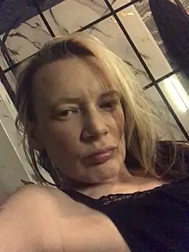 blondey206 online show from 12, 3, 2025