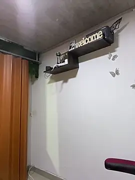 Melody rousse  online show from 7, 11, 2025