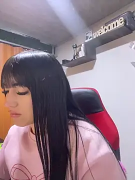 Melody rousse  online show from 14, 11, 2025