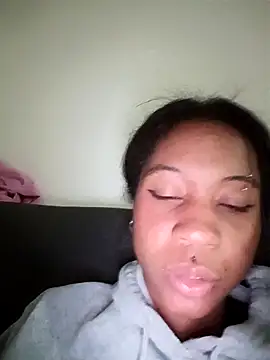 Zaira Rose  online show from 31, 10, 2025