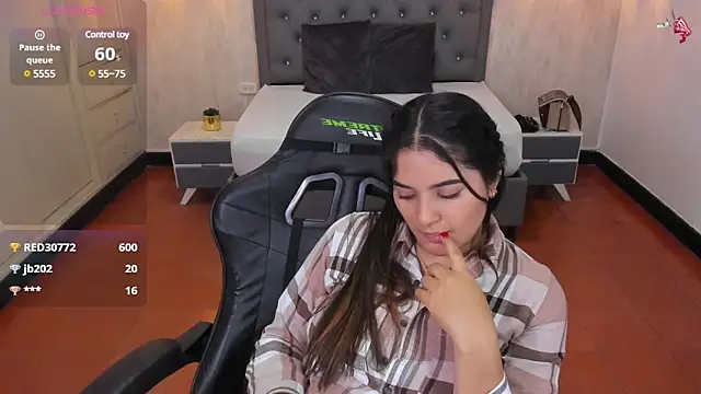 Hadley  online show from 1, 3, 2025