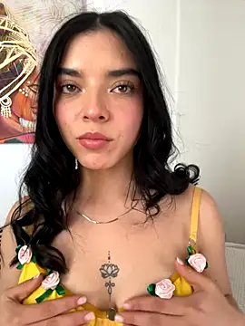 eileensophi online show from 26, 9, 2025