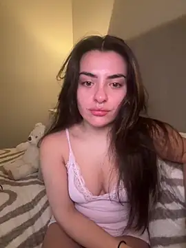 cute carly  online show from 8, 2, 2026