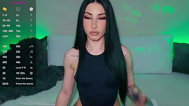 VickyBooXXX online show from 25, 6, 2026