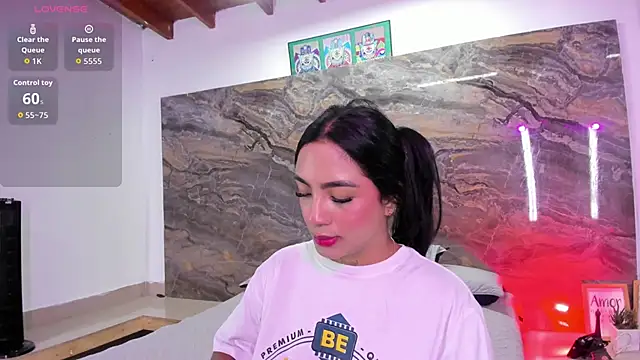 Estefy gomez09 online show from 22, 4, 2026