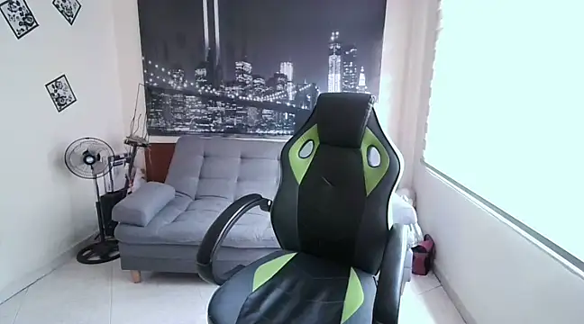 kamila lovee online show from 13, 2, 2025