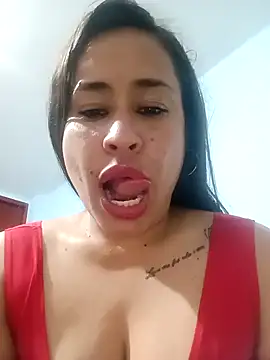 kamila lovee online show from 5, 3, 2025