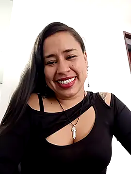 kamila lovee online show from 1, 10, 2025