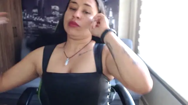 kamila lovee online show from 24, 10, 2025