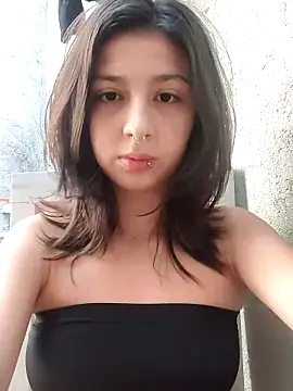 Maiden-Hot online show from 2, 2, 2026