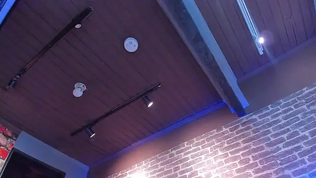 Thomas May4rs online show from 18, 2, 2025