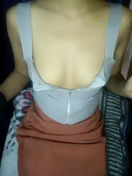 Snapshot of angel-cinderella chatting on 8, 3, 2025 angel-cinderella online show from 8, 3, 2025