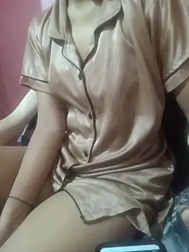 Snapshot of angel-cinderella chatting on 18, 9, 2025 angel-cinderella online show from 18, 9, 2025