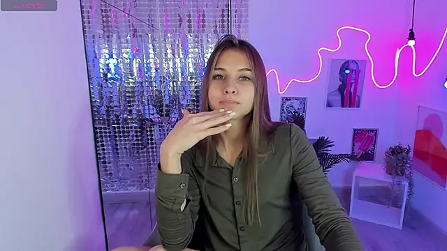 Snapshot of CharmBianca chatting on 14, 2, 2025 CharmBianca online show from 14, 2, 2025