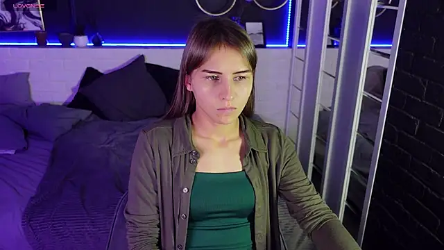 Snapshot of CharmBianca chatting on 23, 2, 2025 CharmBianca online show from 23, 2, 2025