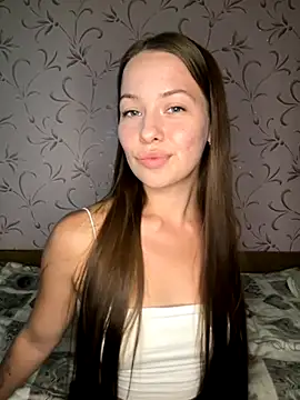 Arielle Swan online show from 11, 9, 2025