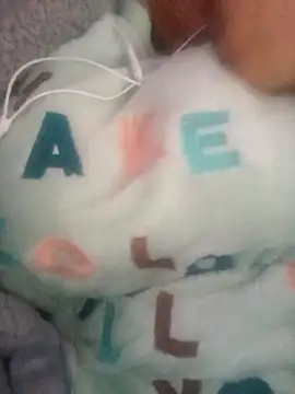 Snapshot of pora-34 chatting on 2, 2, 2025 pora-34 online show from 2, 2, 2025