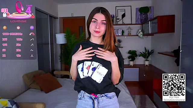 ErlinaBuoy online show from 16, 12, 2025