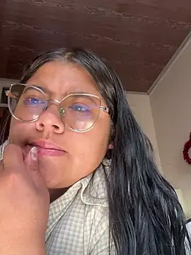 Snapshot of viccky_vick chatting on 21, 3, 2025 viccky vick online show from 21, 3, 2025