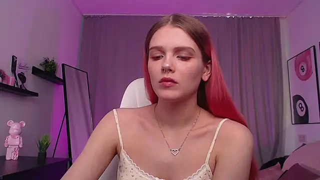 Gretchen Mol online show from 7, 3, 2026