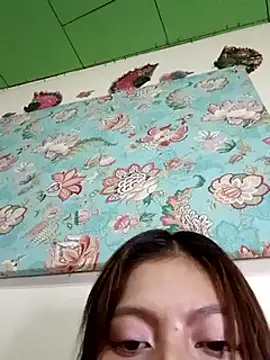 Little Saori online show from 6, 2, 2025