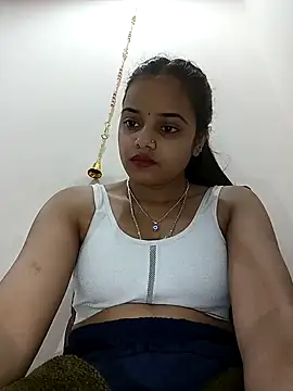 Snapshot of RAYI_123 chatting on 2, 2, 2025 RAYI 123 online show from 2, 2, 2025