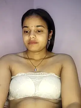 Snapshot of RAYI_123 chatting on 3, 3, 2025 RAYI 123 online show from 3, 3, 2025