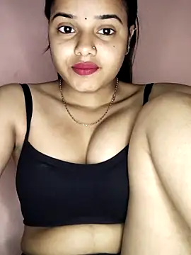 Snapshot of RAYI_123 chatting on 23, 3, 2025 RAYI 123 online show from 23, 3, 2025