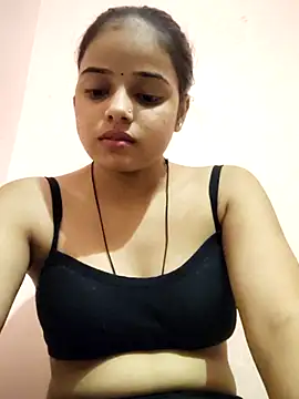 Snapshot of RAYI_123 chatting on 19, 10, 2025 RAYI 123 online show from 19, 10, 2025