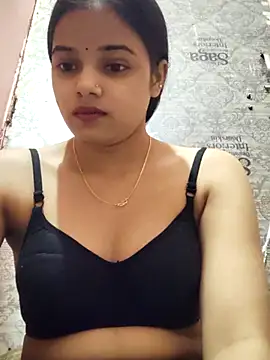 Snapshot of RAYI_123 chatting on 13, 11, 2025 RAYI 123 online show from 13, 11, 2025