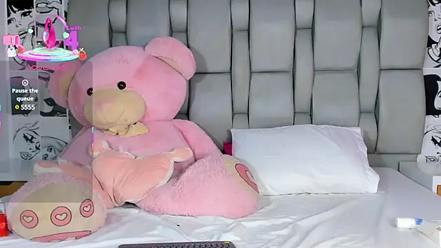 LucyRosse online show from 25, 2, 2025