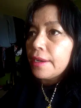 KellyPerlaxxx online show from 15, 4, 2026