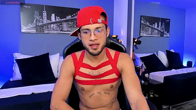 Max Conor1 online show from 28, 4, 2026