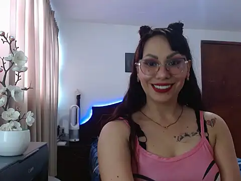 AloLovely  online show from 24, 3, 2026