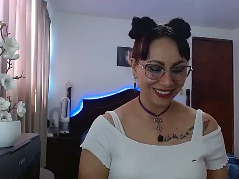 AloLovely  online show from 27, 3, 2026