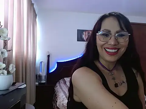 AloLovely  online show from 7, 4, 2026